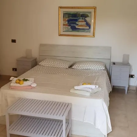 Casetta Delle Fiabe Rome Room photo